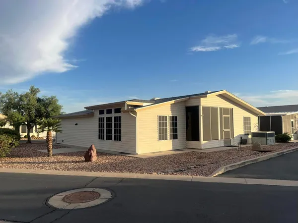 $1,850 | 3301 South Goldfield Road, Unit 4077, Apache Junction, AZ 85119