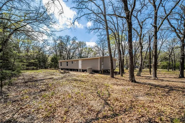 $225,000 | 15139 Woods N Drive, Kemp, TX 75143