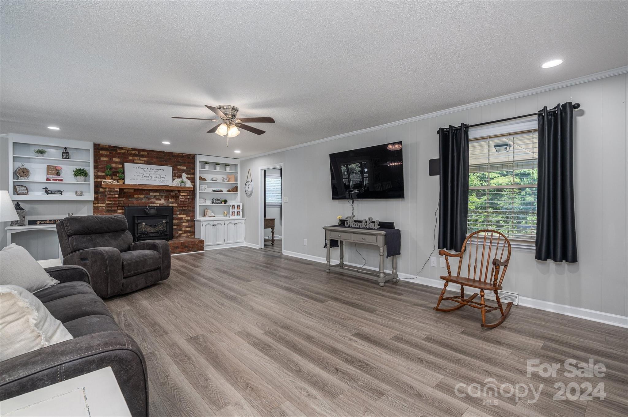 4435 Hickory Grove Road Gastonia, NC 28056 - Photo 3 of 44 Gallery Image 3