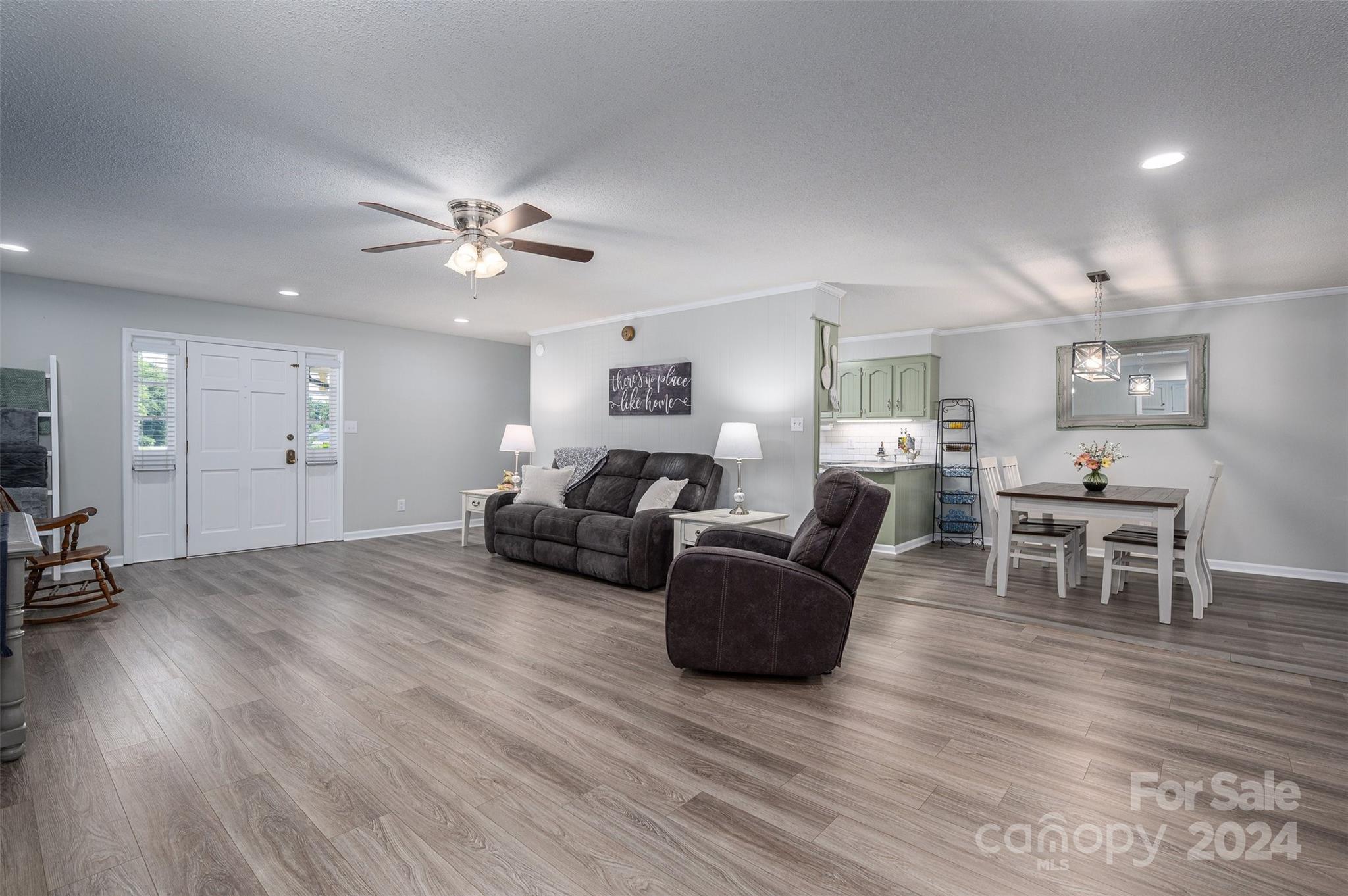 4435 Hickory Grove Road Gastonia, NC 28056 - Photo 8 of 44 Gallery Image 8