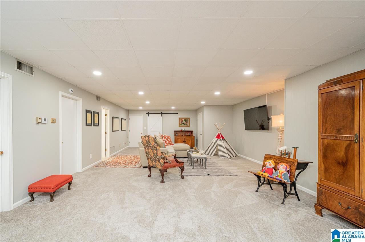 5820 Southcrest Road Birmingham, AL 35213 - Photo 36 of 50