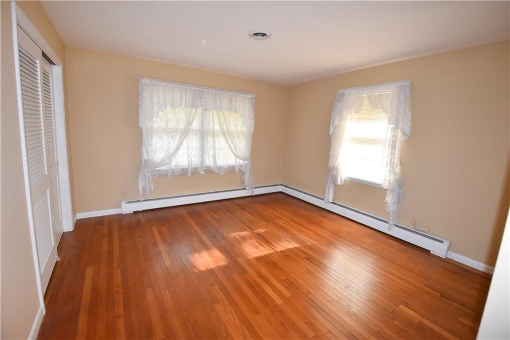 109 McClellan Road Greenfield, IN 46140 - Photo 17 of 35 Gallery Image 17