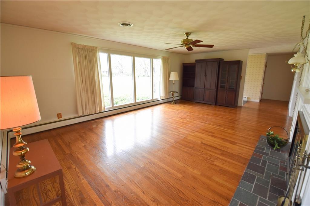 109 McClellan Road Greenfield, IN 46140 - Photo 7 of 35 Gallery Image 7