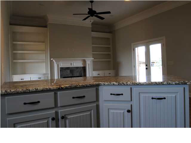 1948 East Ridge Circle Madison, MS 39110 - Photo 12 of 12 Kitchen Cabinetry & Granite Counters