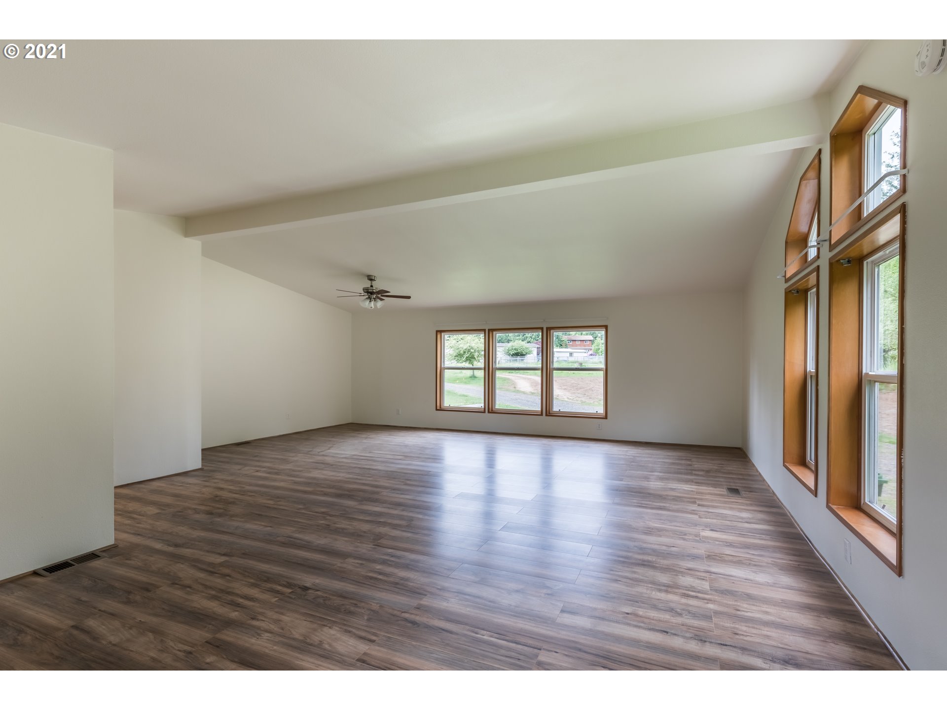 23515 Beaver Falls Road Clatskanie, OR 97016 - Photo 4 of 22 Gallery Image 4