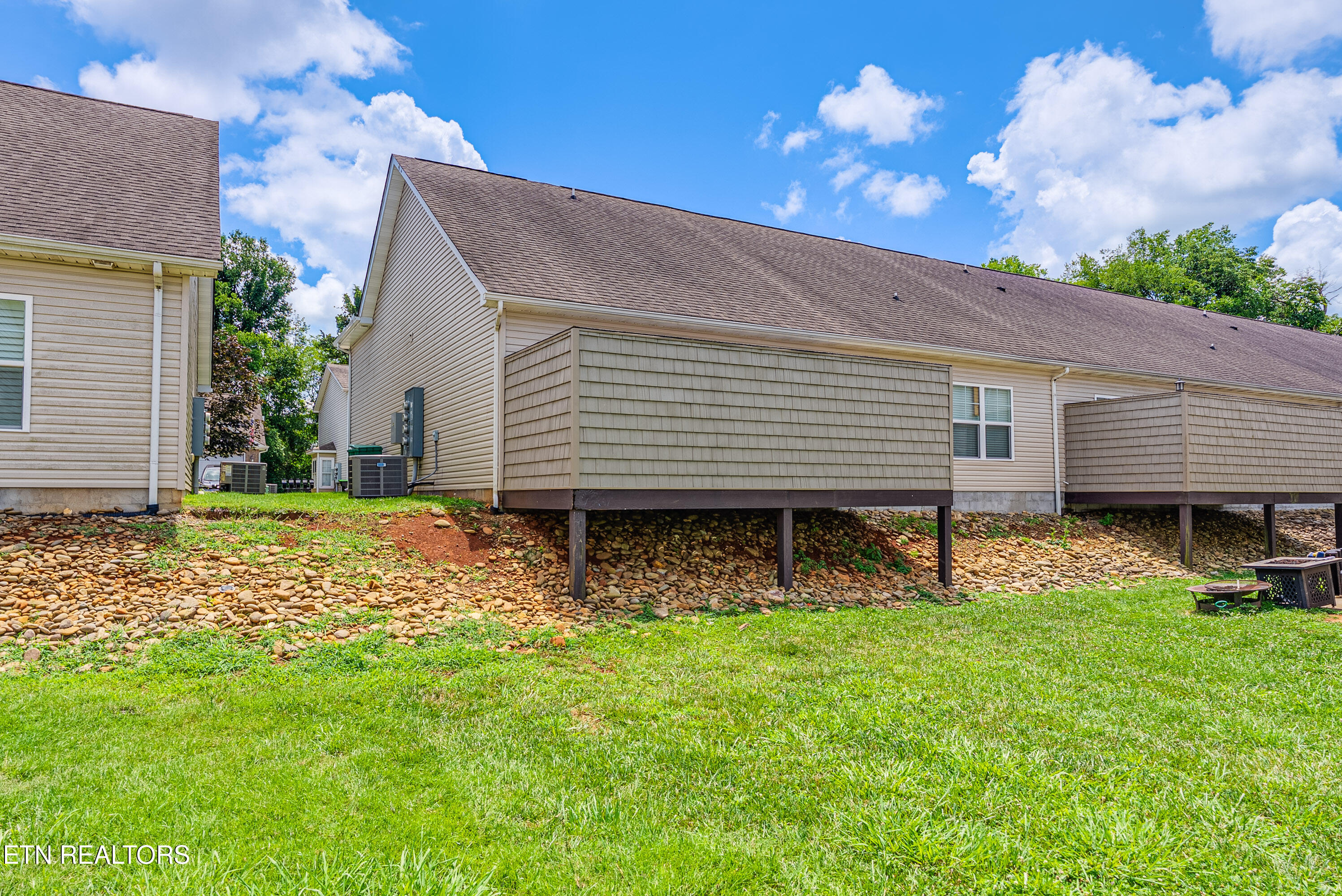 114 Pewter Way Seymour, TN 37865 - Photo 5 of 6 Back A1 (2)