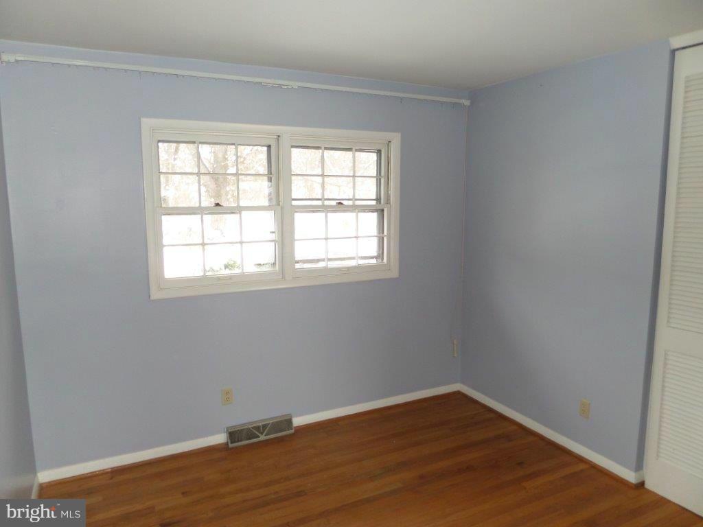 421 Russell Road Berryville, VA 22611 - Photo 17 of 30 Bedroom 3
