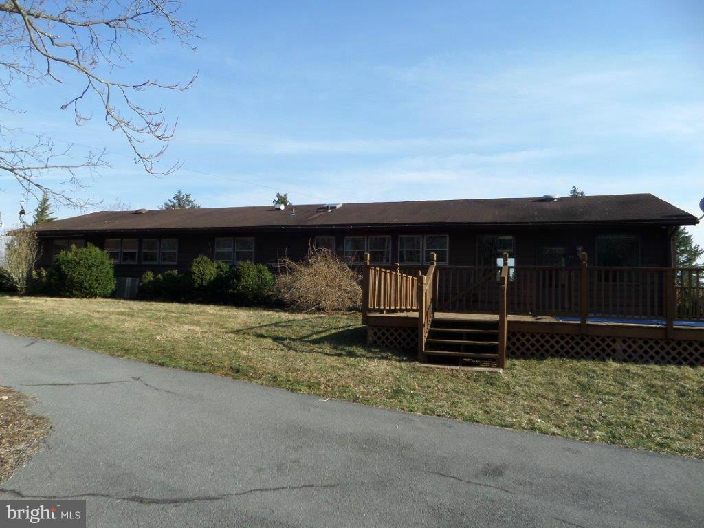 421 Russell Road Berryville, VA 22611 - Photo 23 of 30 Exterior (Rear)