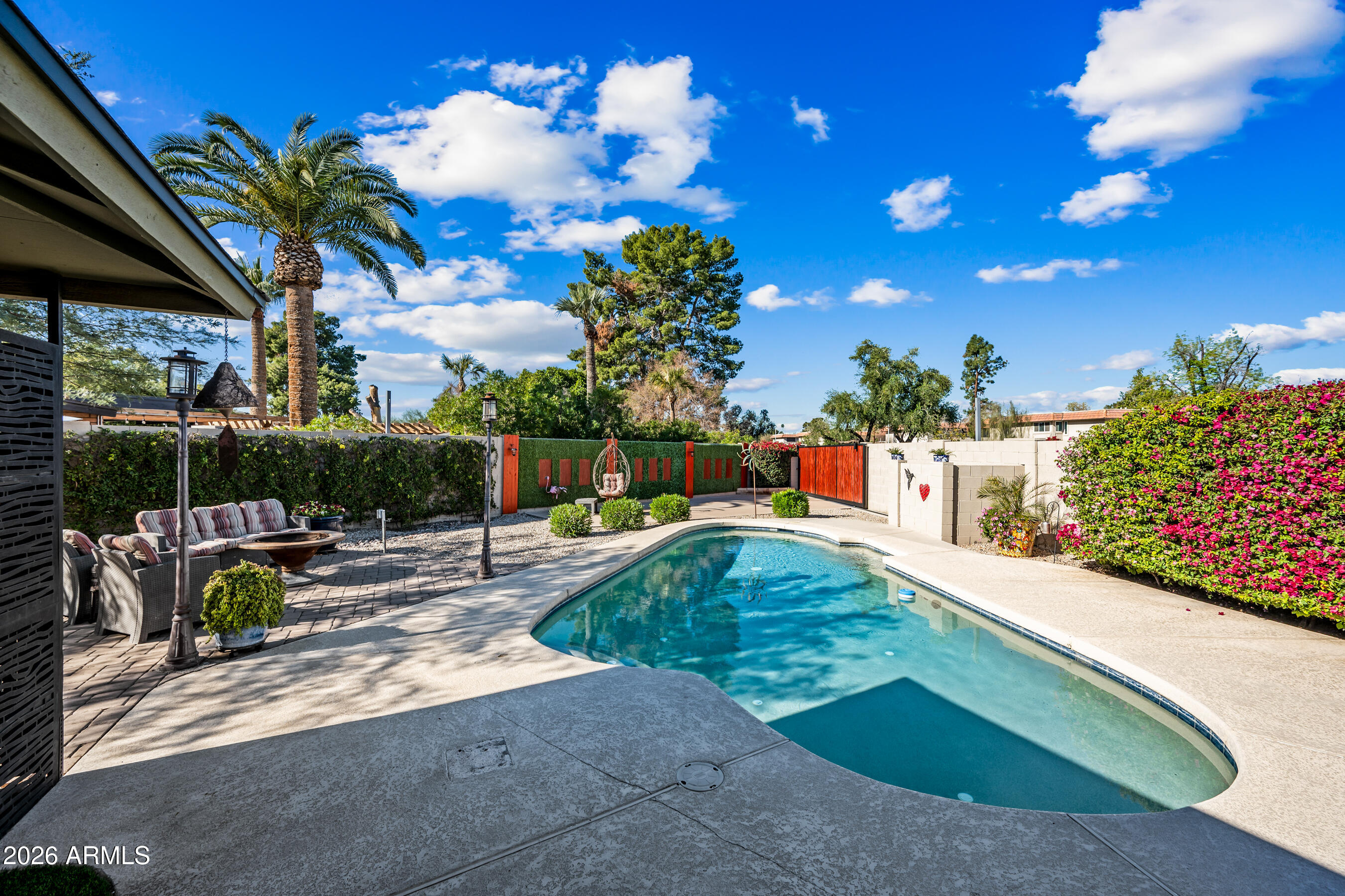 5802 South Stanley Place Tempe, AZ 85283 - Photo 4 of 50 a view of a backyard