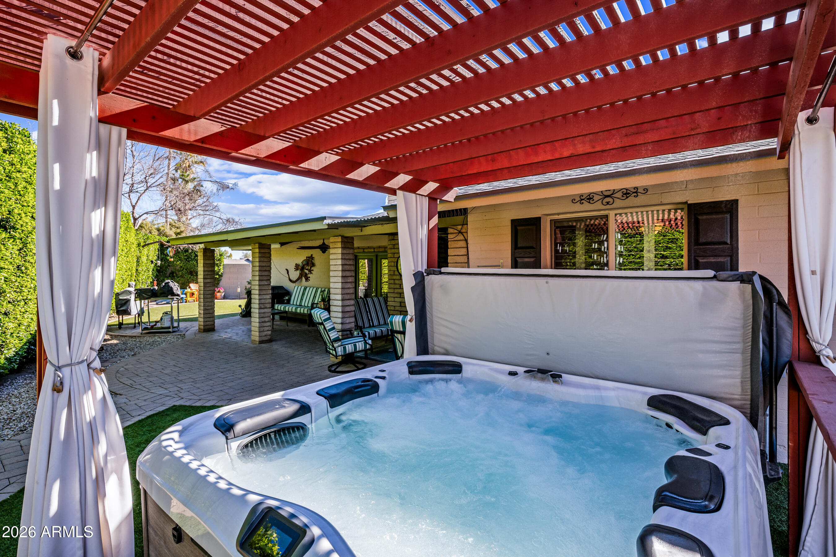 5802 South Stanley Place Tempe, AZ 85283 - Photo 42 of 50 a room with furniture