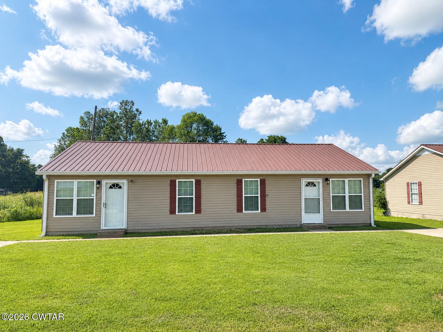 101 Light Drive Dyersburg, TN 38024 - Photo 2 of 2 Duplex 2