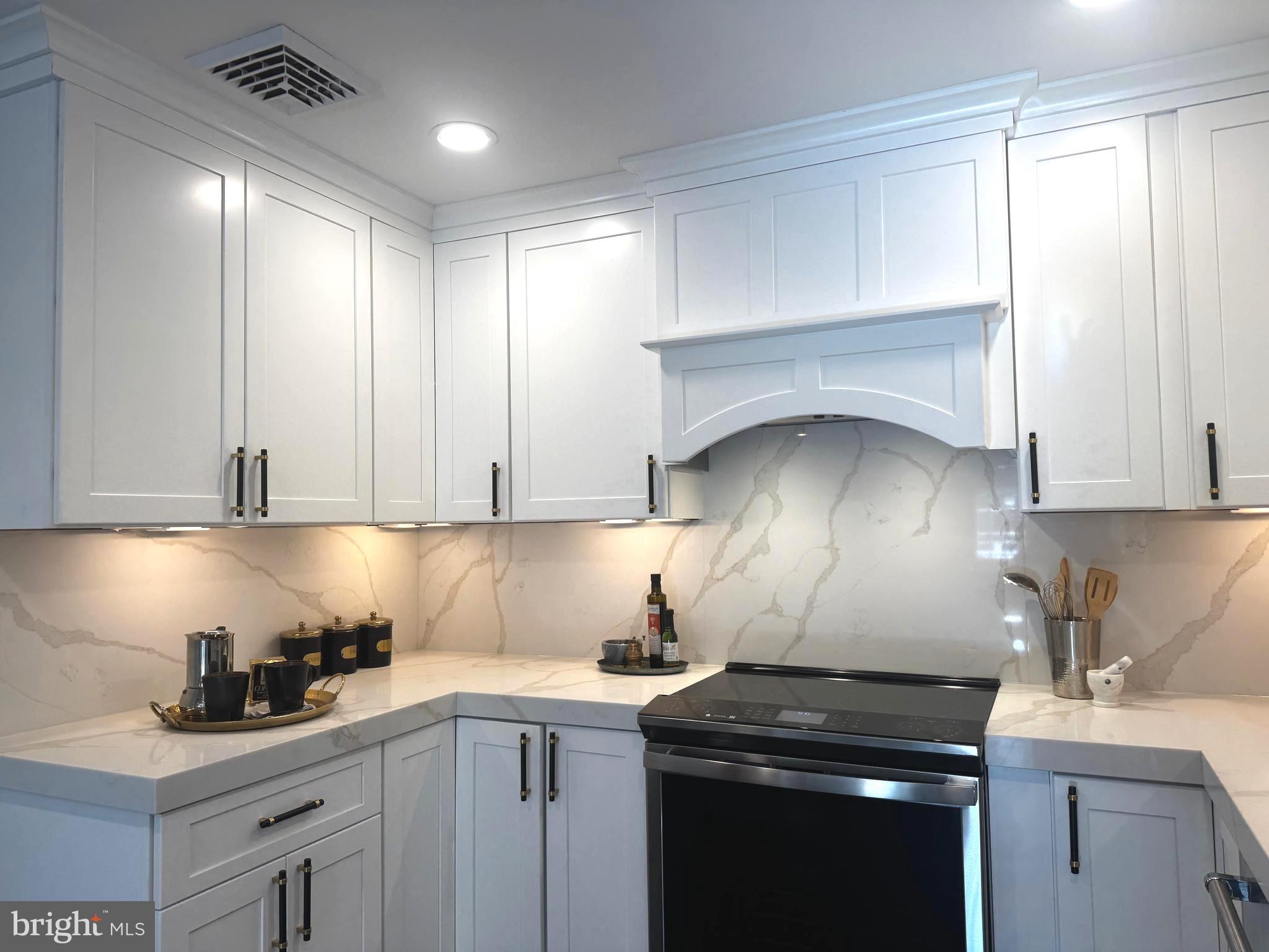 3528 Caley Road Newtown Square, PA 19073 - Photo 12 of 51 Kitchen