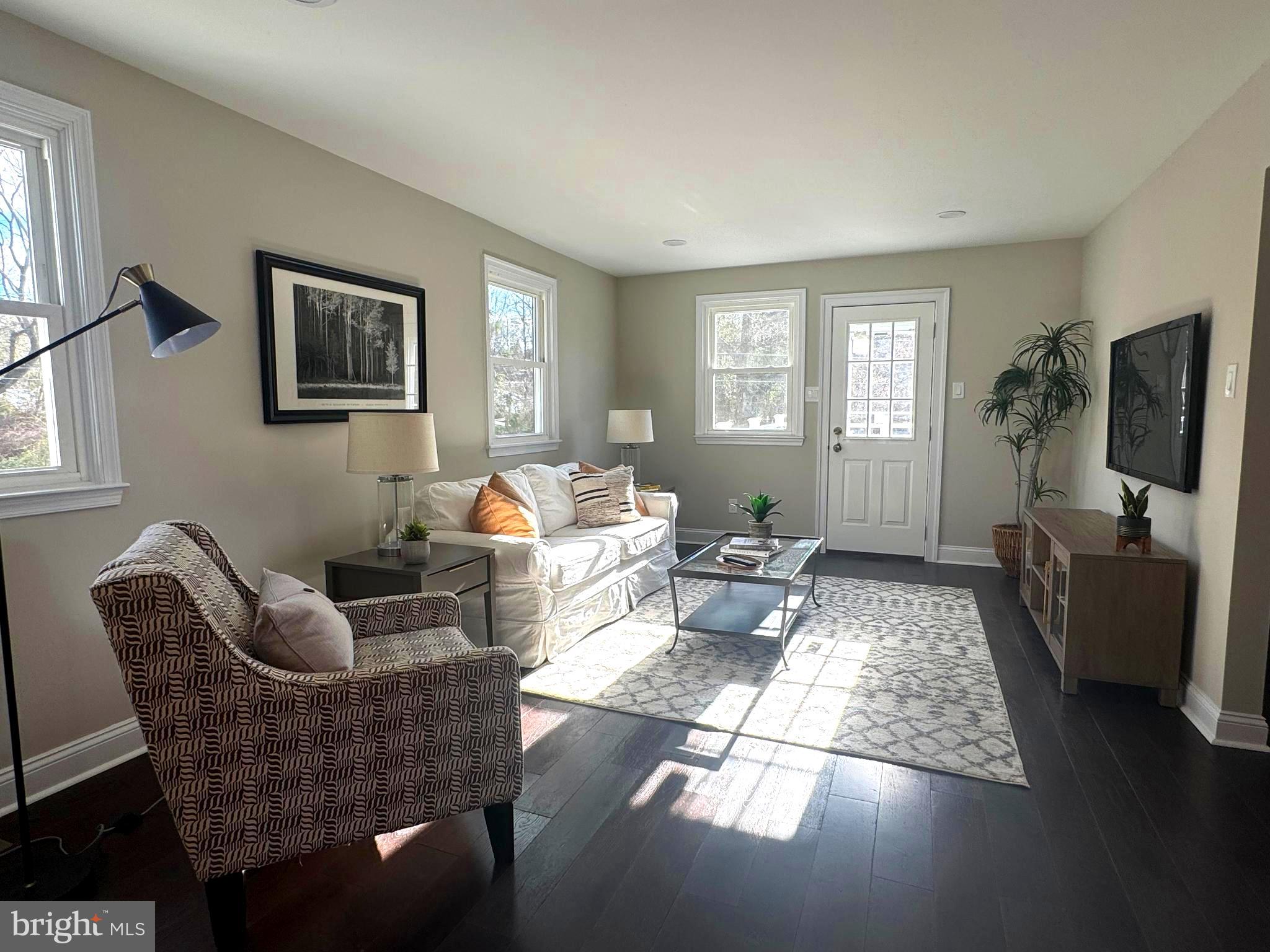 3528 Caley Road Newtown Square, PA 19073 - Photo 17 of 51 Family Room
