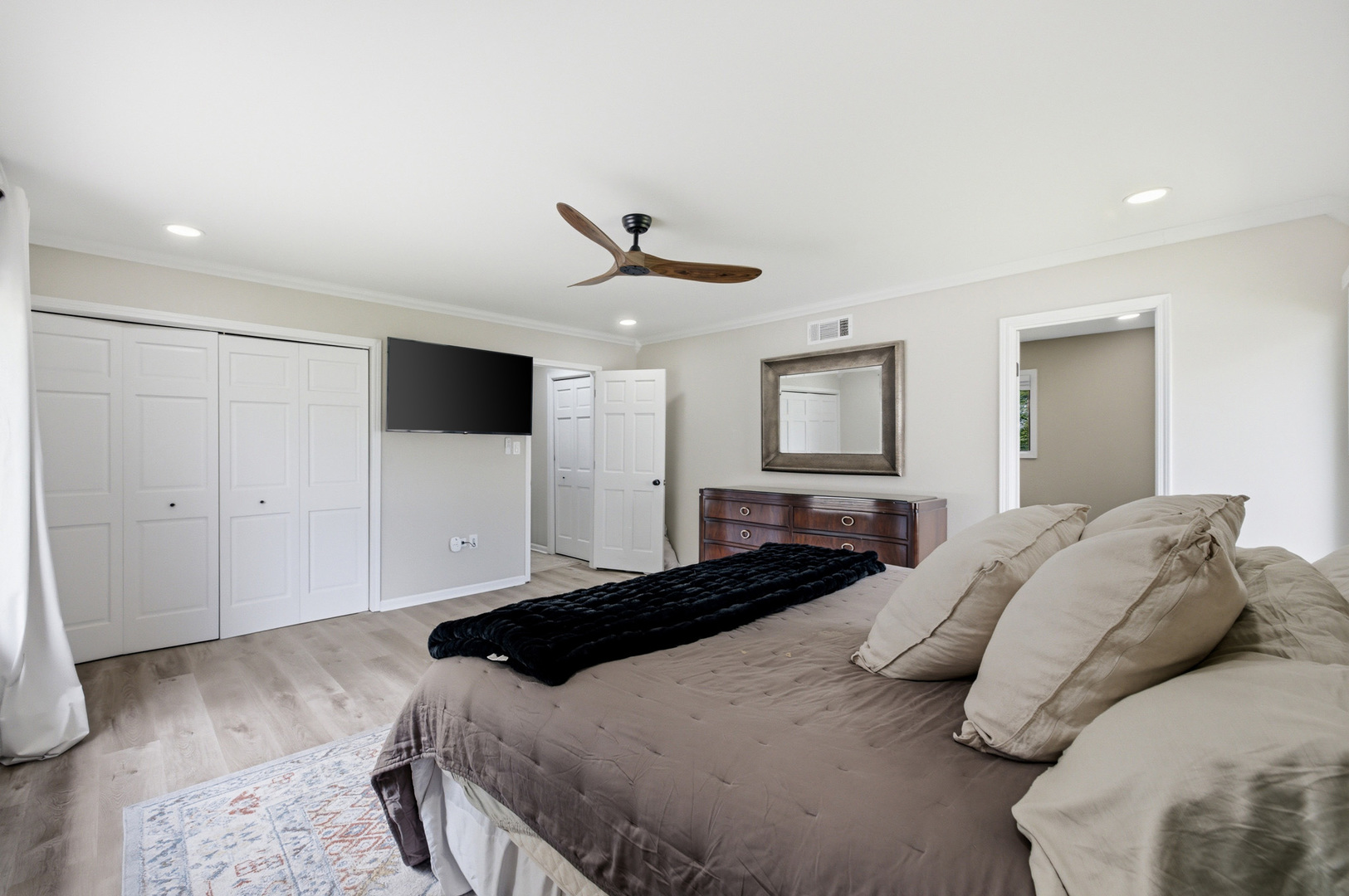 3-n034 Ridgeview Street West Chicago, IL 60185 - Photo 18 of 38 Gallery Image 18