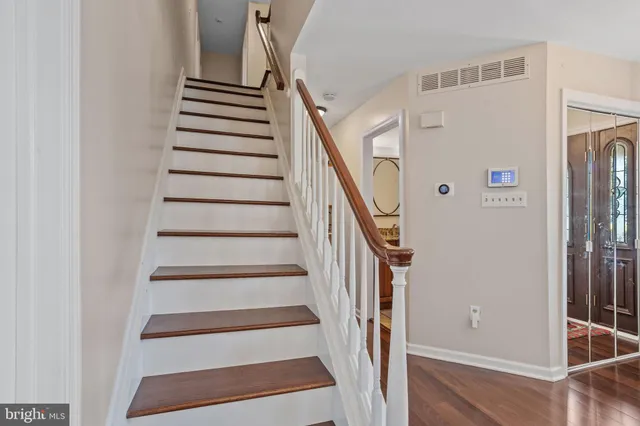 $719,900 | 32 Country Walk, Cherry Hill, NJ 08003