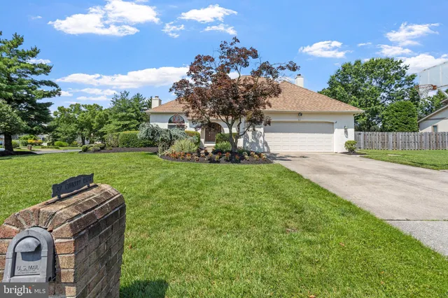 $719,900 | 32 Country Walk, Cherry Hill, NJ 08003