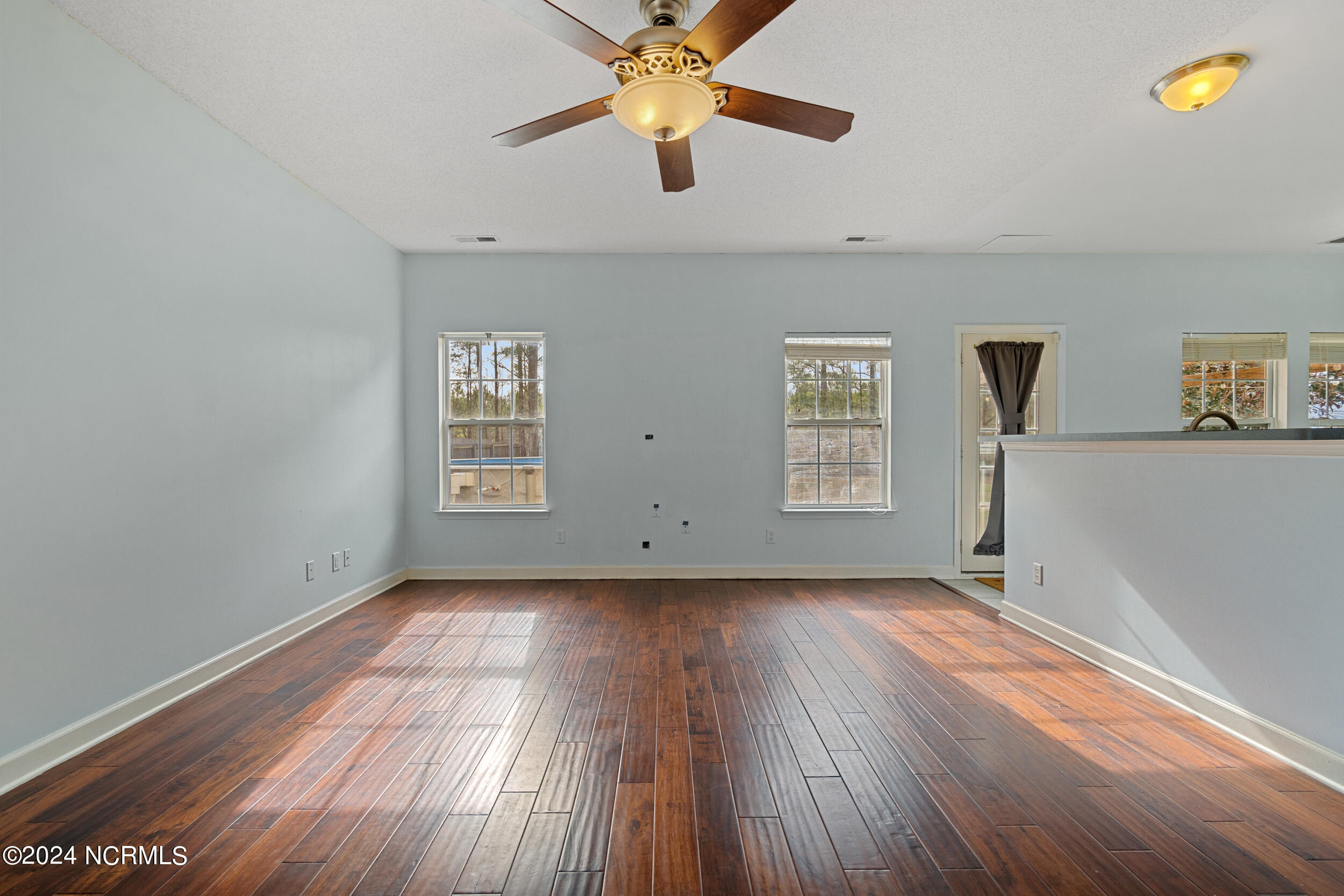 292 Green View Road Moyock, NC 27958 - Photo 10 of 50 done_012