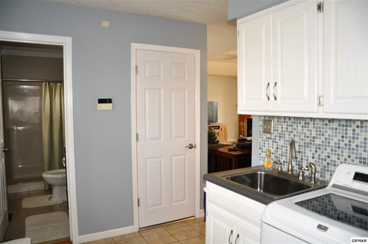 2910 Shallow Ridge Road White Pine, TN 37890 - Photo 25 of 32 Gallery Image 25