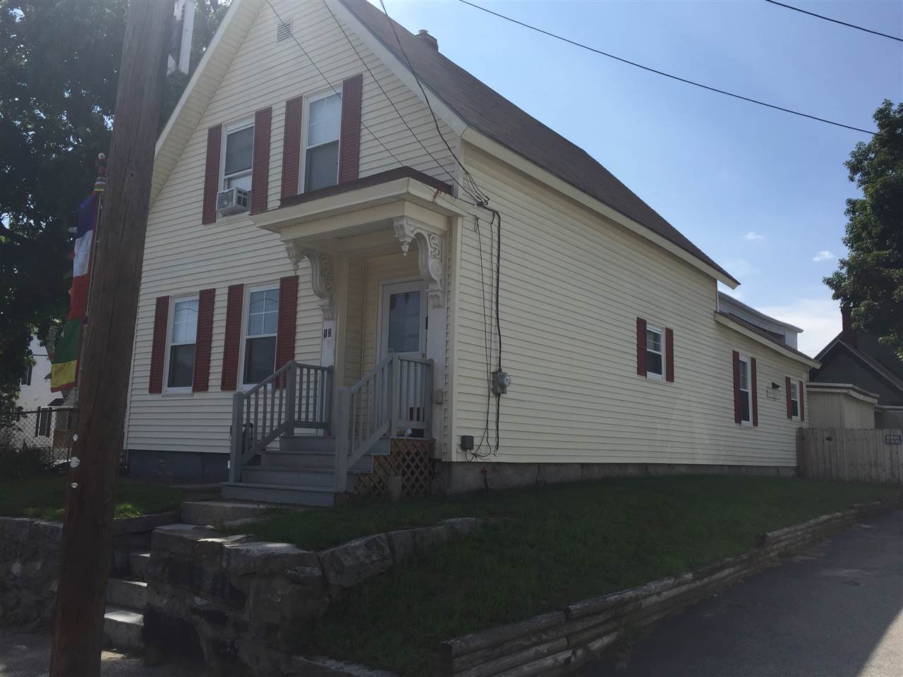 73 Clinton Street Manchester, NH 03102 - Photo 13 of 18 Gallery Image 13
