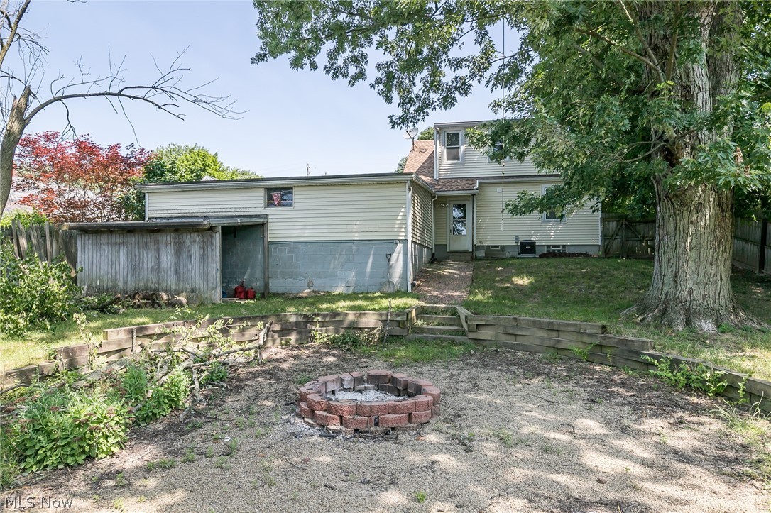 644 East Smith Road Medina, OH 44256 - Photo 6 of 30 Gallery Image 6