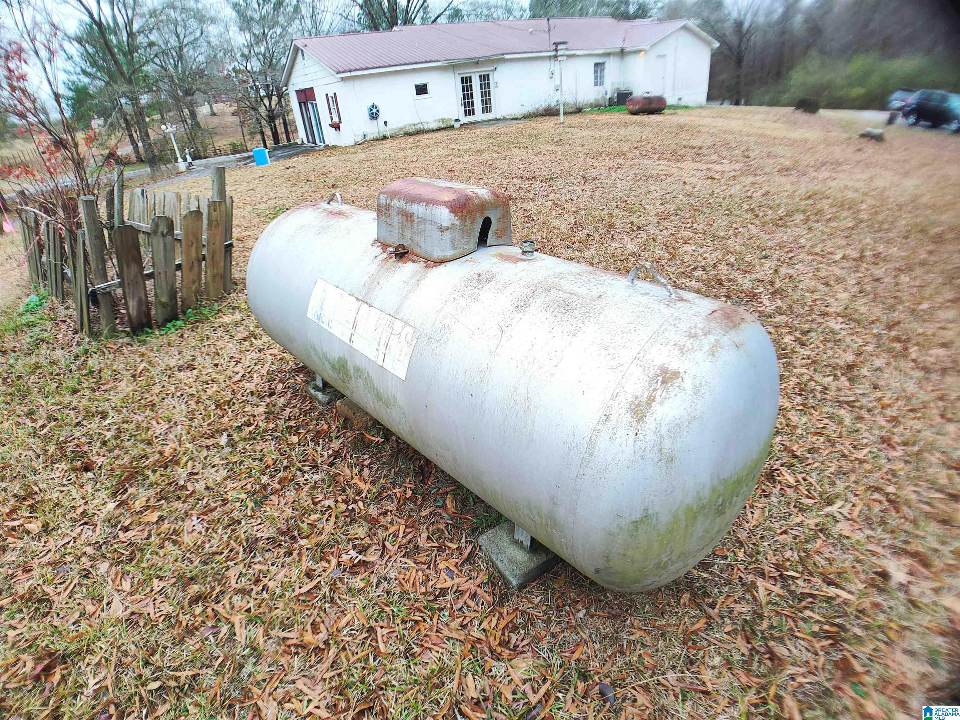 55 Jeter Road Talladega, AL 35160 - Photo 10 of 44