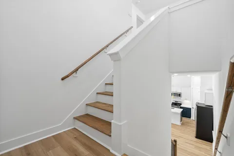 $349,900 | 8916 Sunshine Laverne Lane, Houston, TX 77080