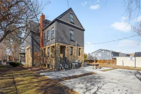 a view of a large building