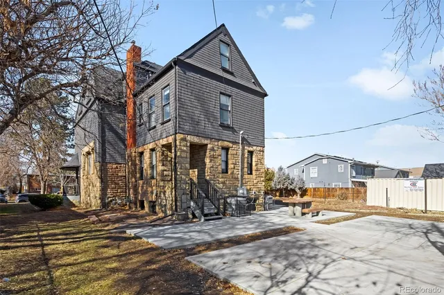 a view of a large building