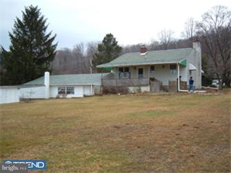 455 Hain Road Reading, PA 19608 - Photo 3 of 9