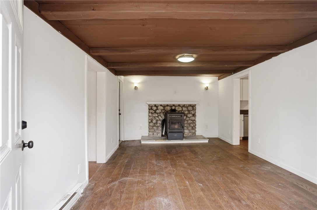 788 Phillips Hill Road Coventry, RI 02816 - Photo 3 of 39