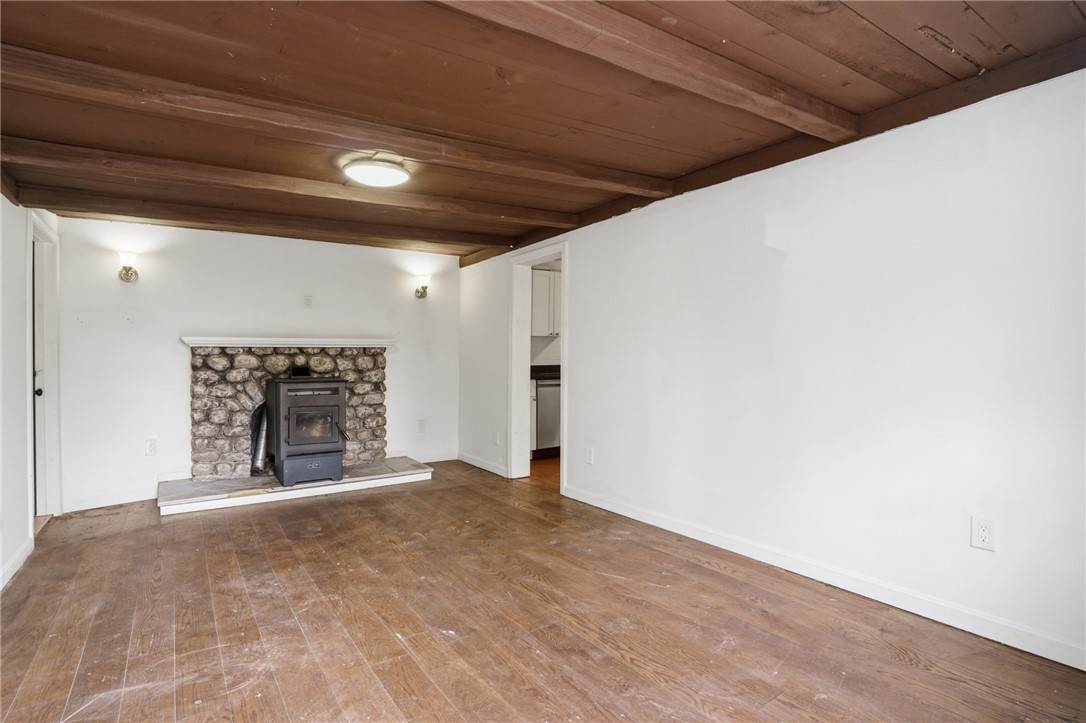 788 Phillips Hill Road Coventry, RI 02816 - Photo 5 of 39