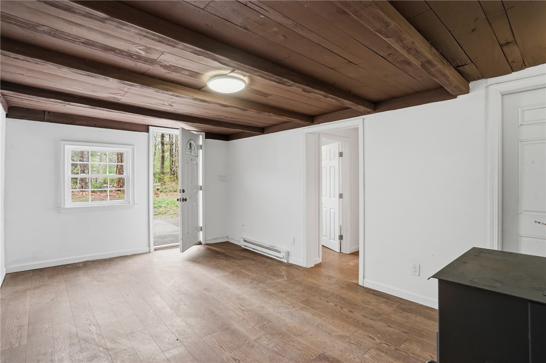 788 Phillips Hill Road Coventry, RI 02816 - Photo 6 of 39