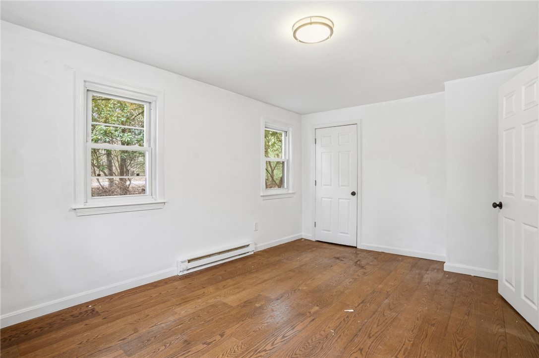 788 Phillips Hill Road Coventry, RI 02816 - Photo 7 of 39