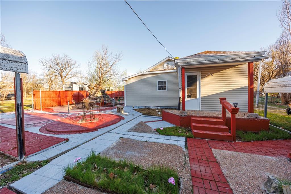 1013 Osage Street Neodesha, KS 66757 - Photo 21 of 37