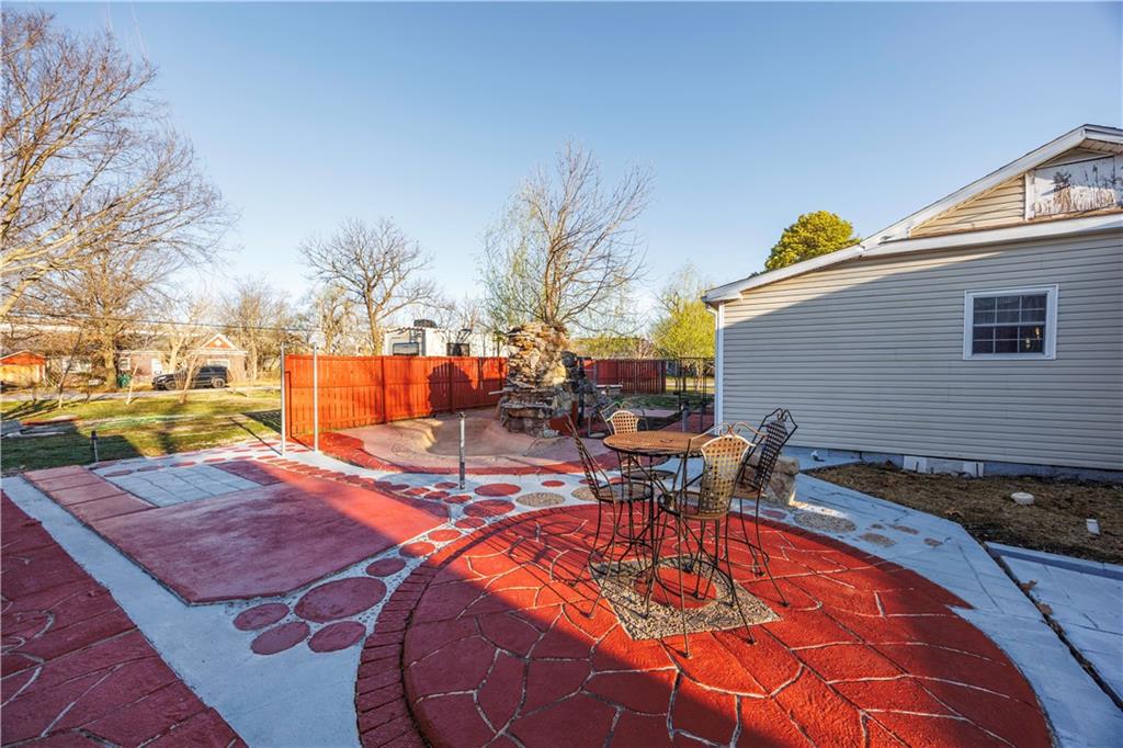 1013 Osage Street Neodesha, KS 66757 - Photo 22 of 37