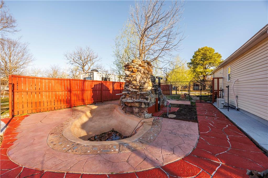 1013 Osage Street Neodesha, KS 66757 - Photo 24 of 37