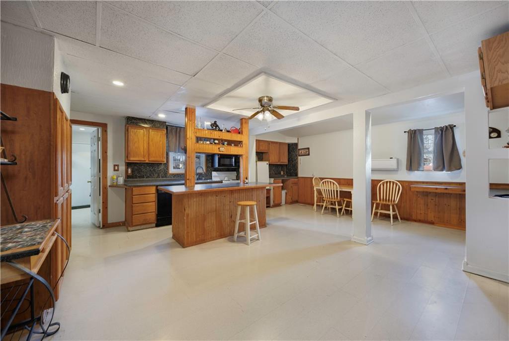 1013 Osage Street Neodesha, KS 66757 - Photo 9 of 37