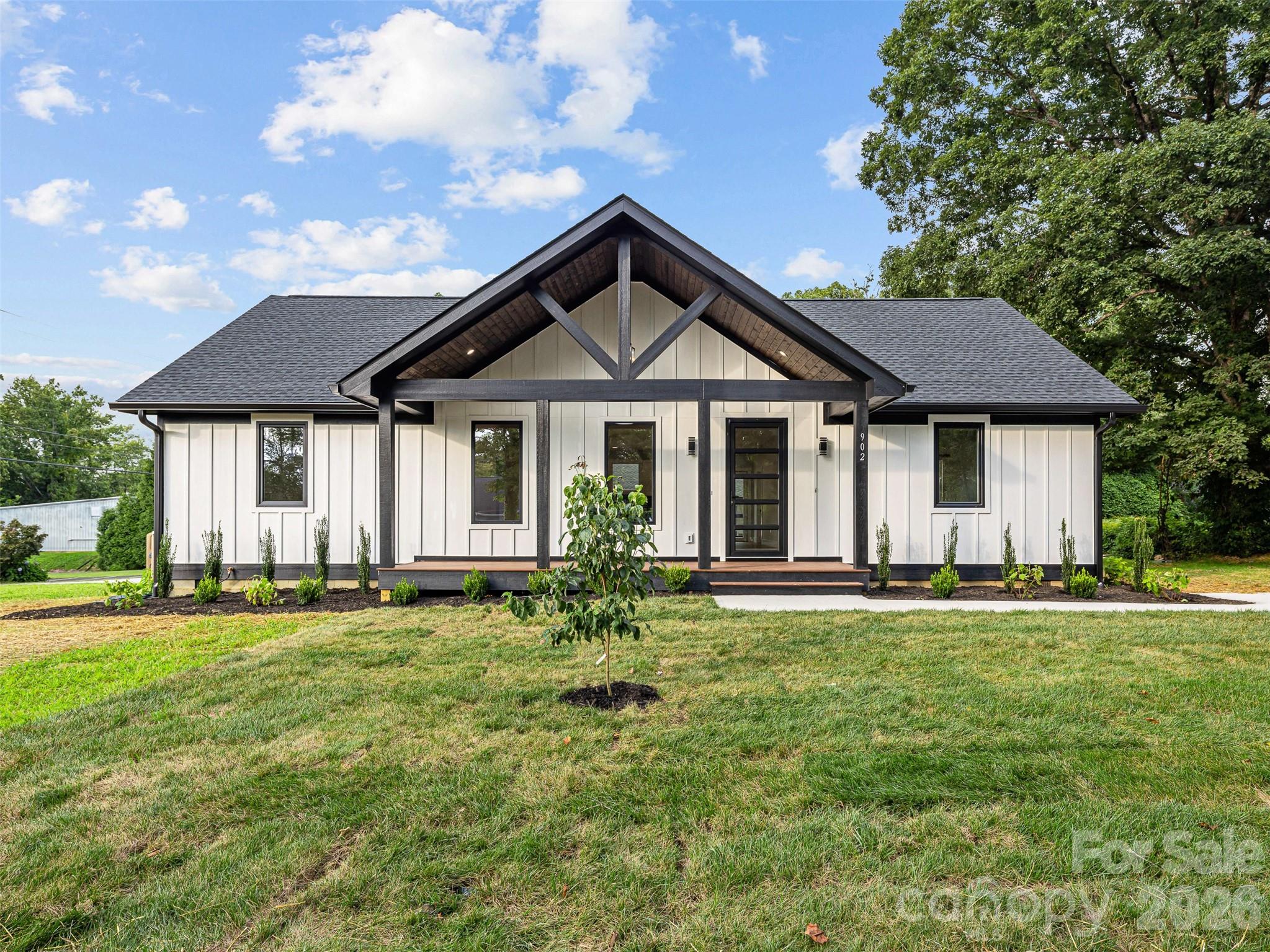 902 Narva Road Hendersonville, NC 28792 - Photo 2 of 48 Gallery Image 2