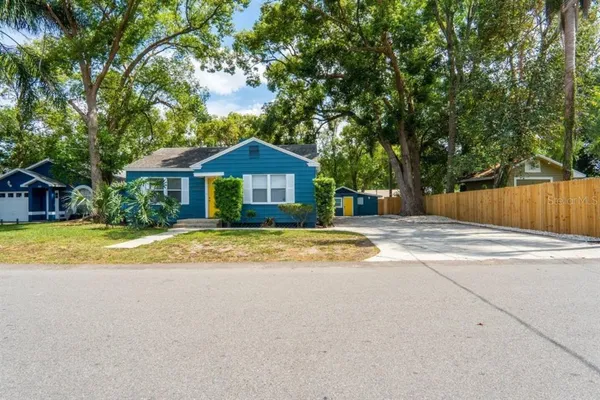 $875,000 | 2008 Page Avenue, Orlando, FL 32806