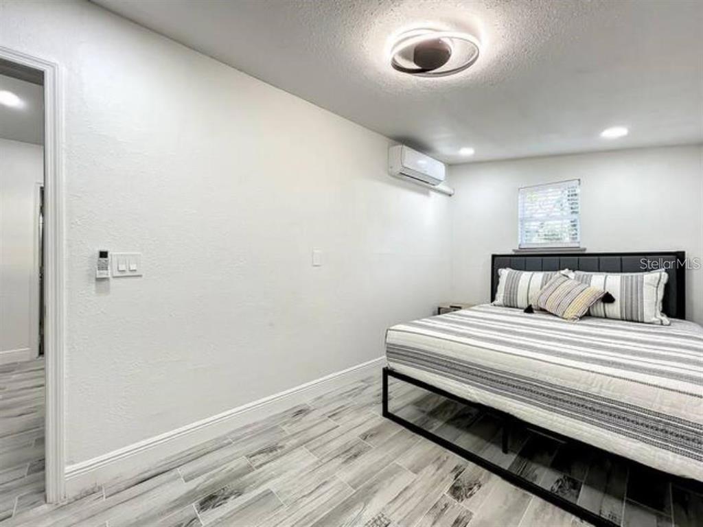 2008 Page Avenue Orlando, FL 32806 - Photo 31 of 68