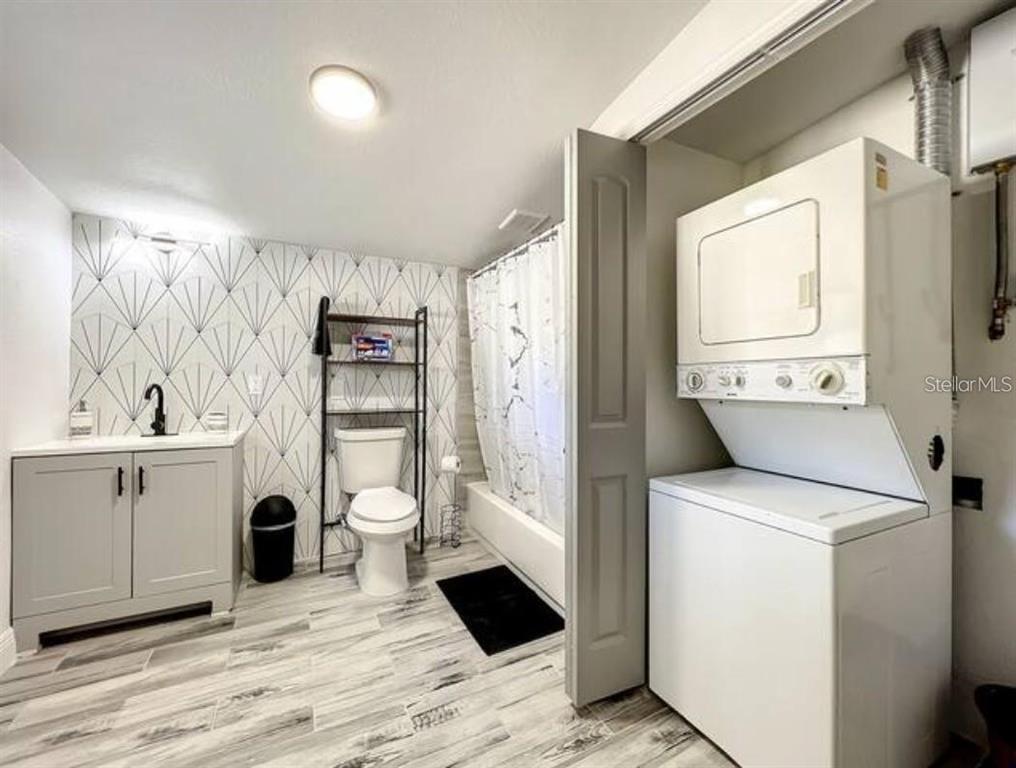 2008 Page Avenue Orlando, FL 32806 - Photo 34 of 68