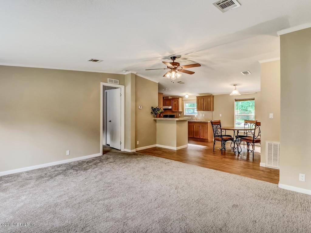 86096 Debbie Road Yulee, FL 32097 - Photo 2 of 14 kitchen