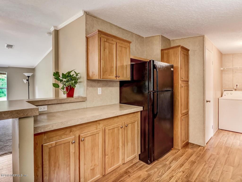 86096 Debbie Road Yulee, FL 32097 - Photo 4 of 14 kitchen 2