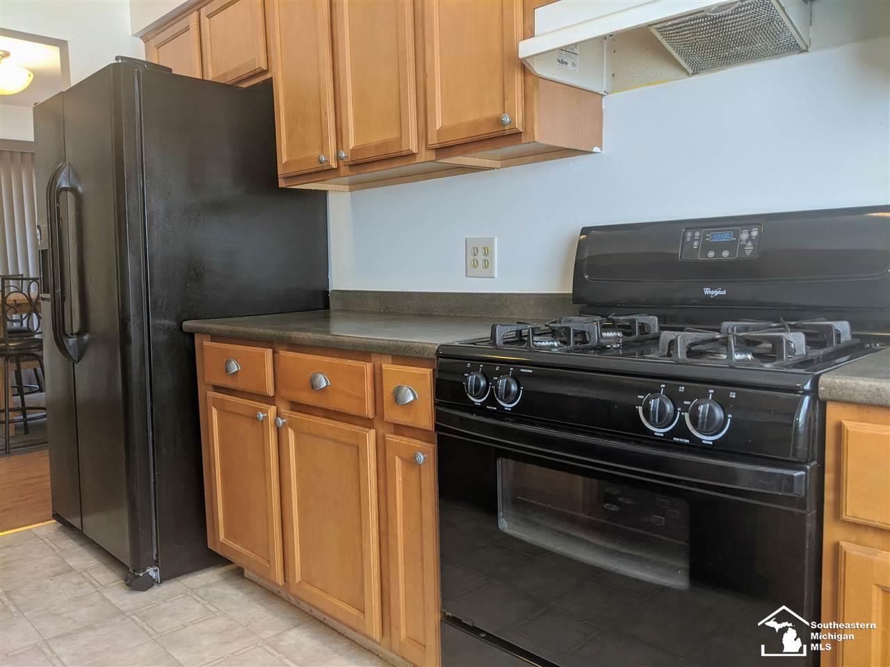 2740 Miller Street Lambertville, MI 48144 - Photo 4 of 30 50010578-3.JPG