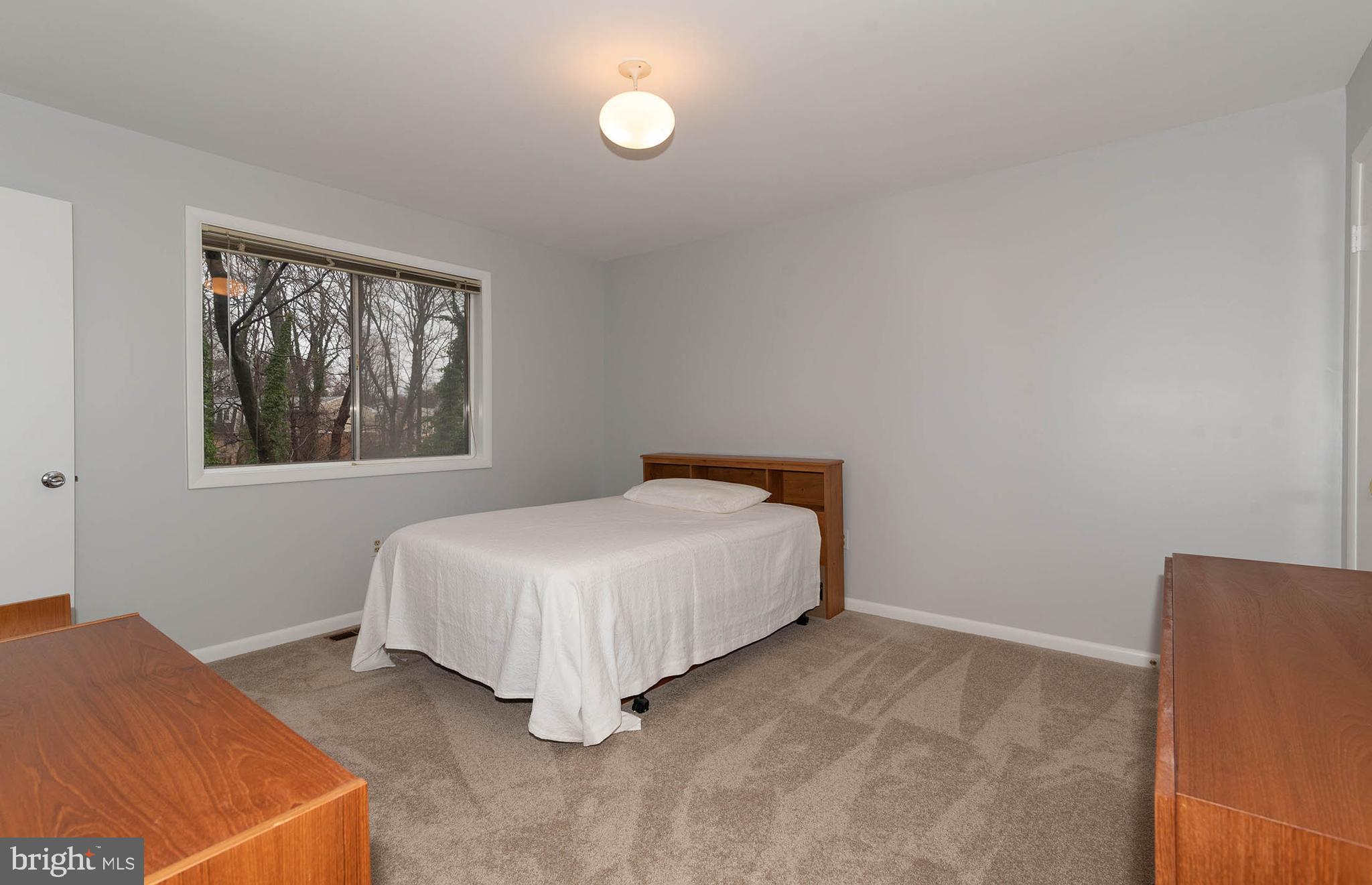 403 Merryman Road Annapolis, MD 21401 - Photo 19 of 53 Second Master Bedroom