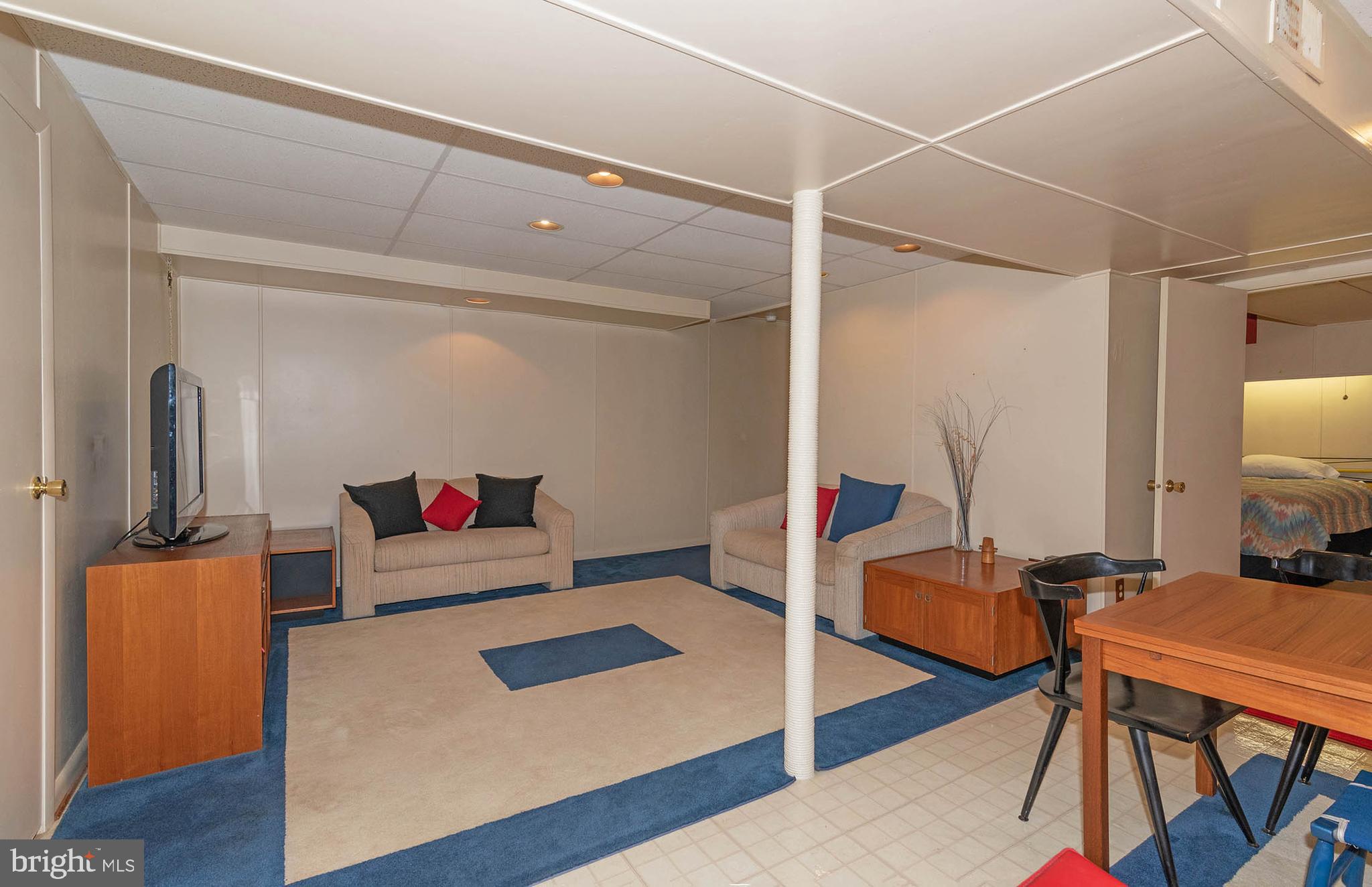 403 Merryman Road Annapolis, MD 21401 - Photo 35 of 53