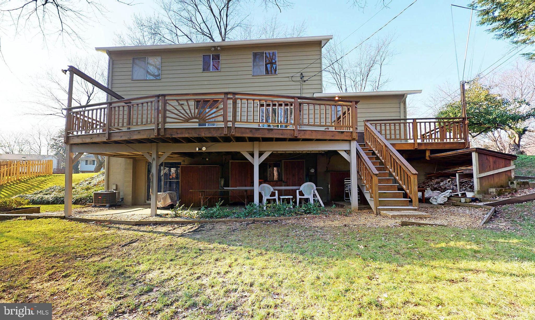 403 Merryman Road Annapolis, MD 21401 - Photo 42 of 53 Large Wrap Around Deck