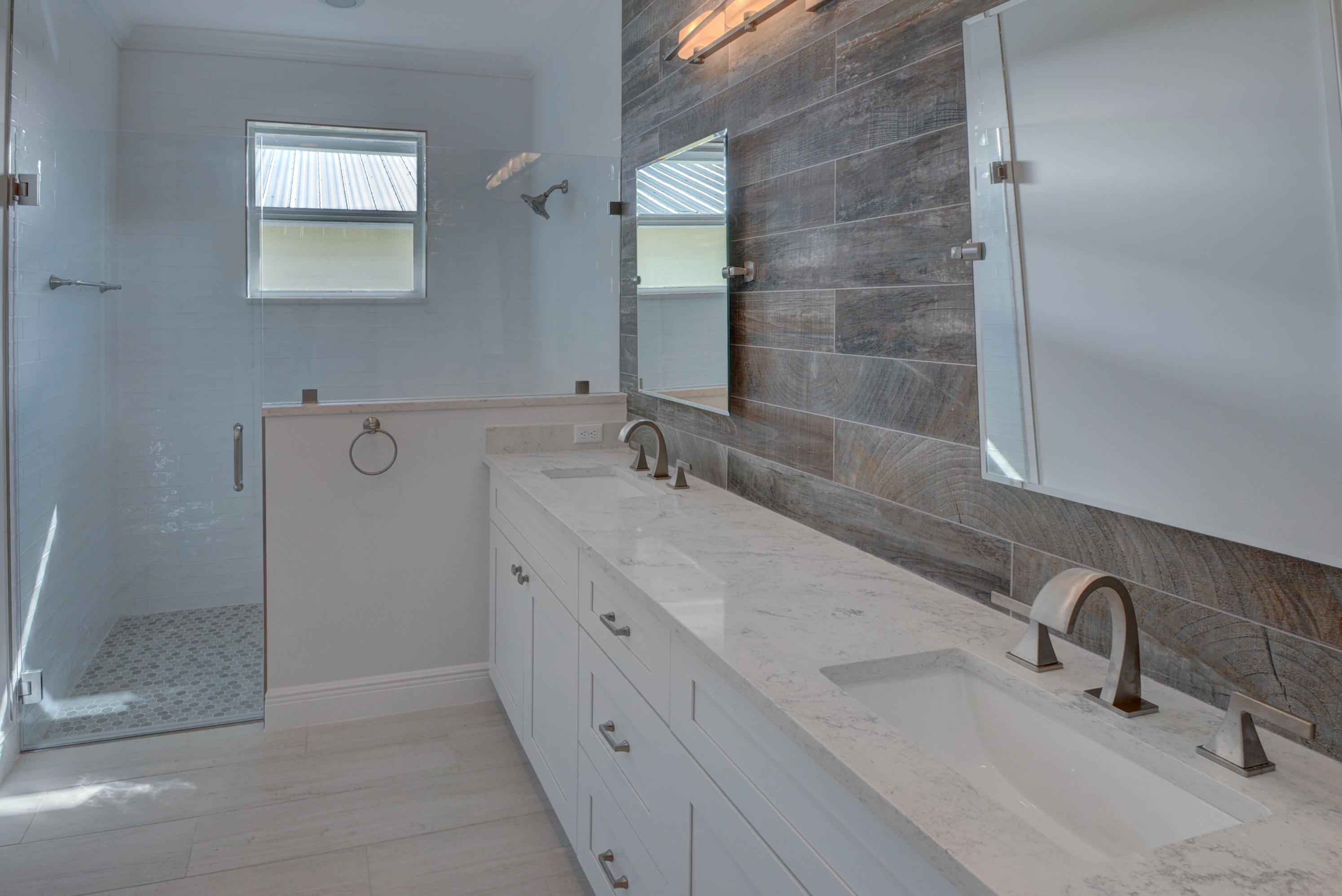 17680 Cinquez Park Road East Jupiter, FL 33458 - Photo 19 of 29 Master Bath
