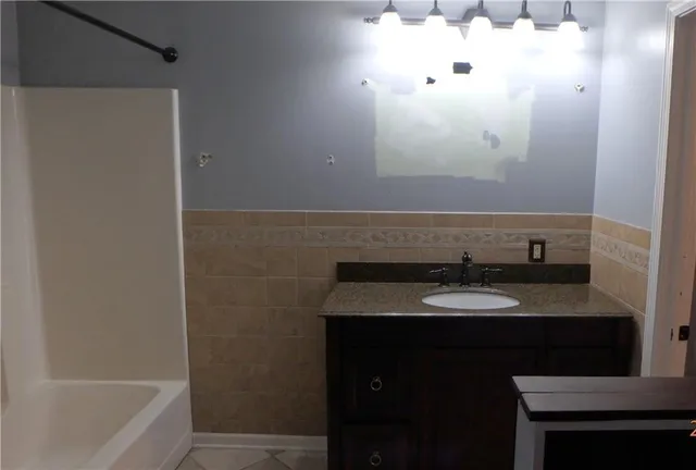 $100,000 | 2310 Southeast Massachusetts Avenue, Topeka, KS 66605