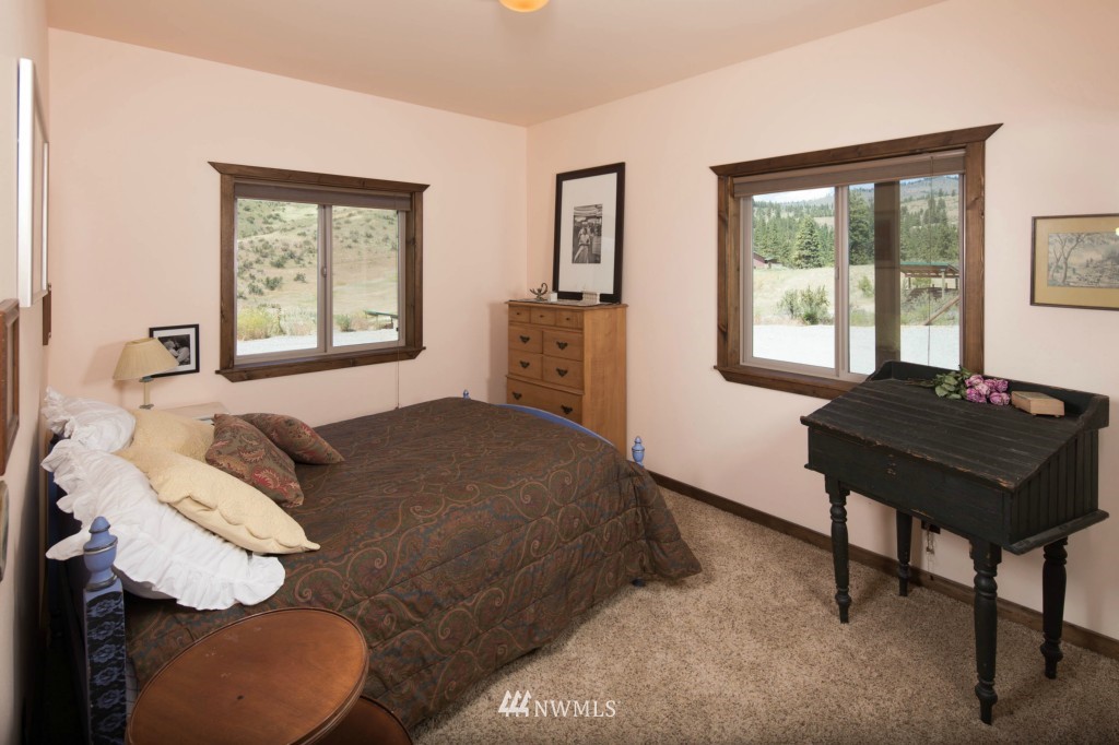 50 Coyote Trail Road Manson, WA 98831 - Photo 11 of 25 Gallery Image 11